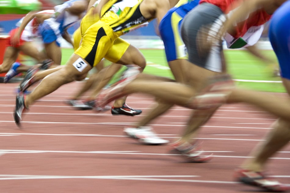 Image Of 100 Meters Athletes In Action