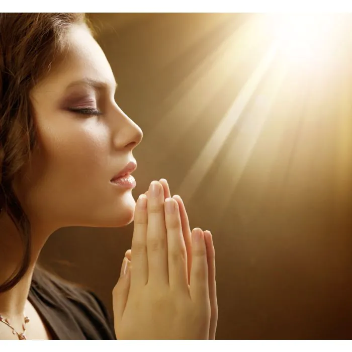 Buy Beautiful Praying Girl | Acousticart